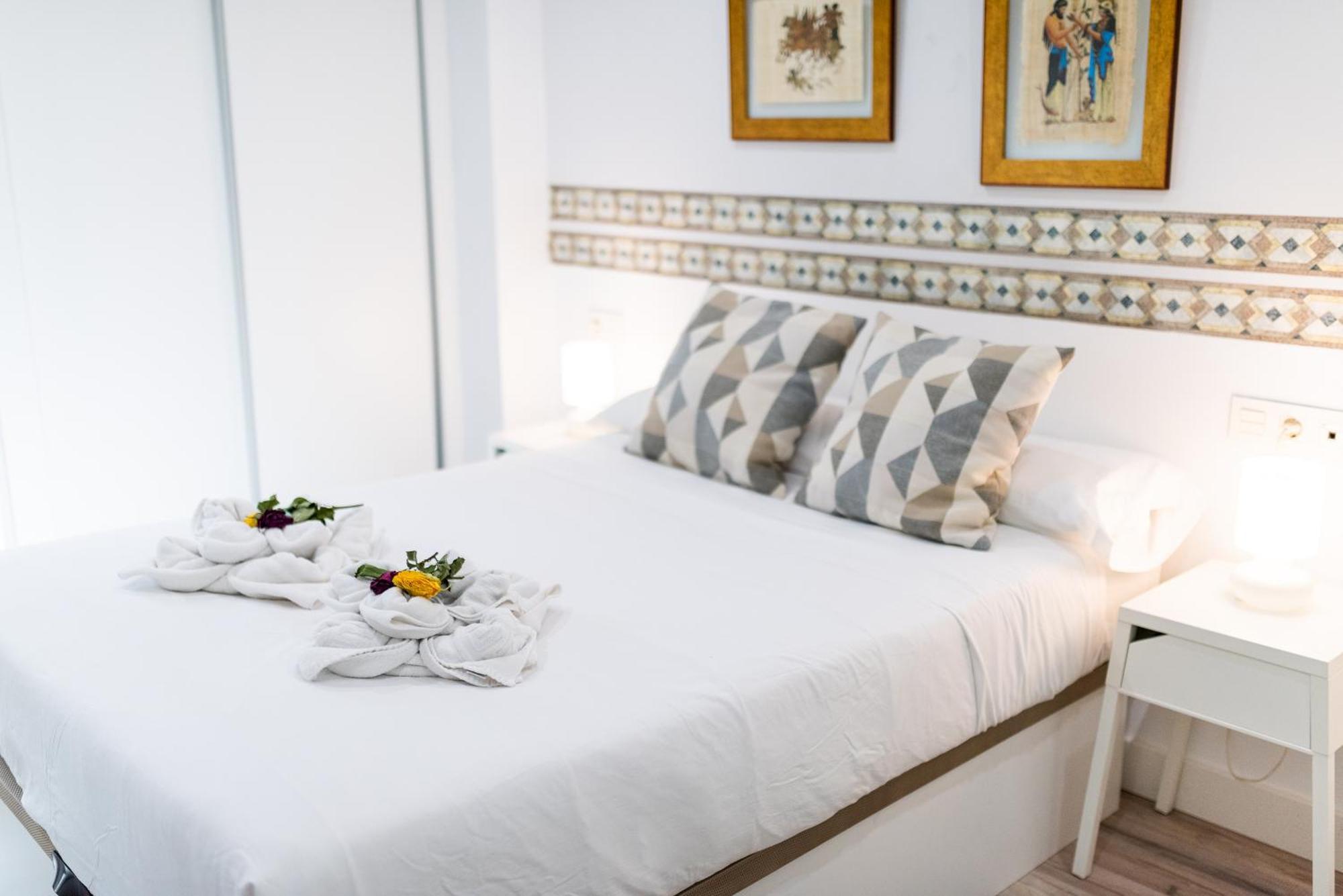 Oasis Centro De Granada Appartement Buitenkant foto
